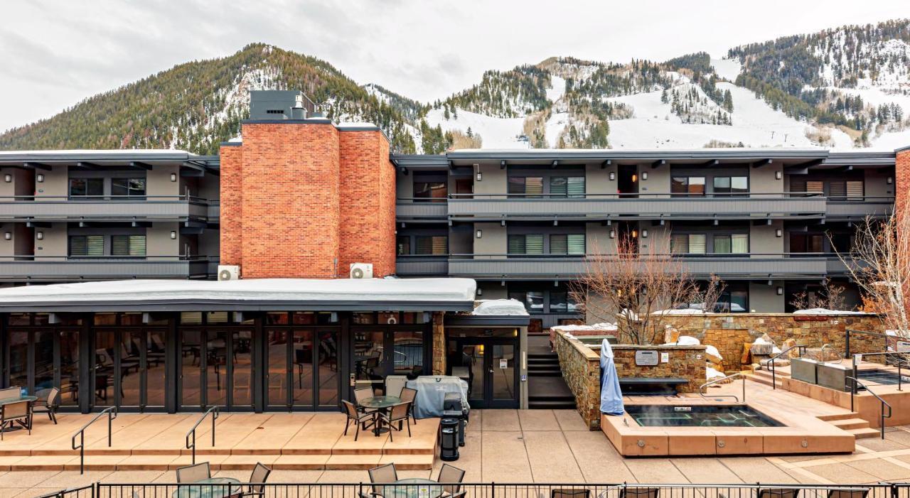 Aspen Square Condominium Hotel Exterior foto